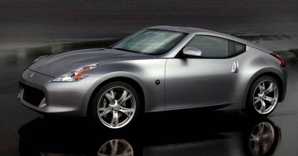 Δείτε τι κοστίζει σήμερα ένα Nissan 350Z του 2009