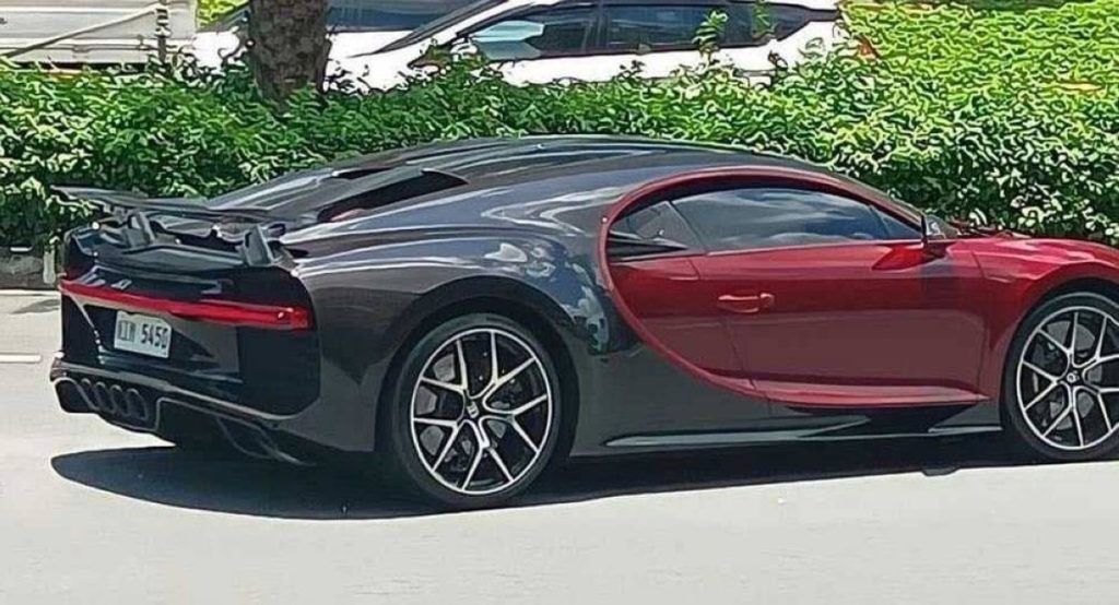 Η BoC εντοπίζει δύο λαθραία σπορ αυτοκίνητα Bugatti