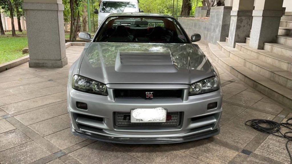 Nissan Skyline R34 GT-R