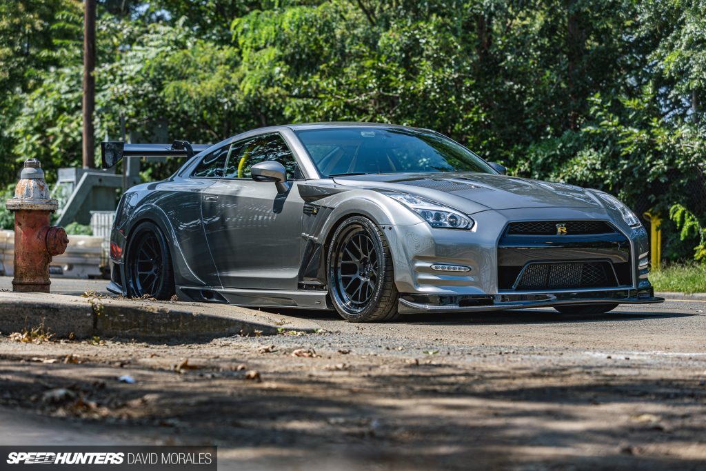 GOR35ILLA: Ένα Nissan GT-R Dream Build