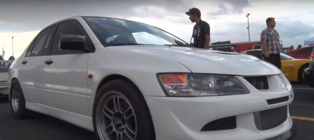 Το RWD 9-Second Mitsubishi Evo 8 δεν είναι το μέσο Drag Racer σας