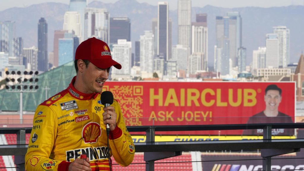 Το νέο Logano οδηγεί το NASCAR πίσω στο LA Coliseum