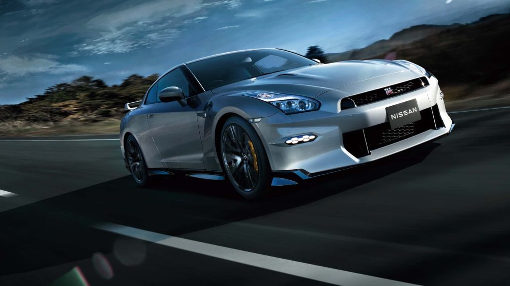 Το Nissan GT-R αρνείται να πεθάνει!