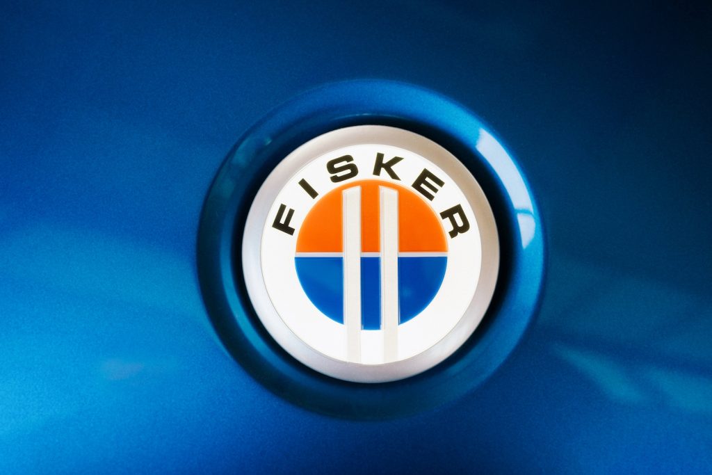 Εξερευνώντας τη Δυναμική Συμμαχία της Fisker με τις Αντιπροσωπείες Nissan