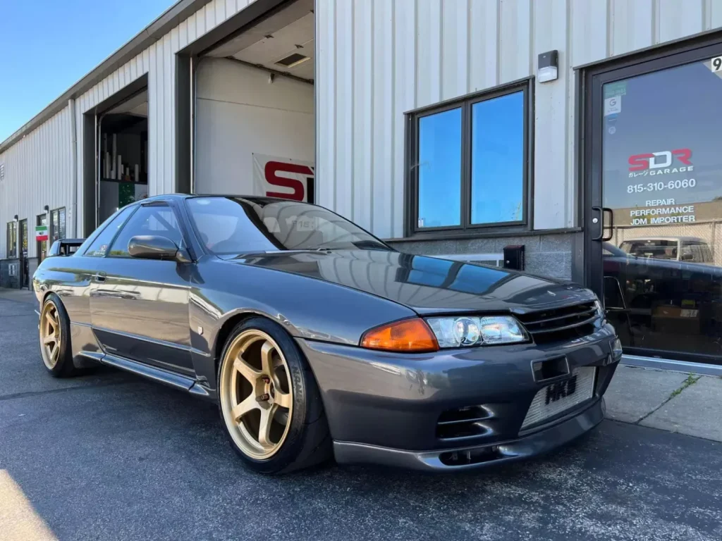 Σε δημοπρασία είναι ένα Nissan Skyline GT-R R32 με κινητήρα R34