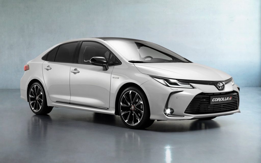 Πρεμιέρα για το νέο Toyota Corolla Sedan GR Sport