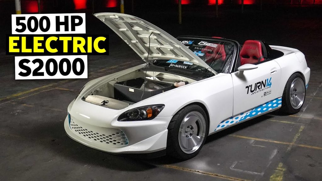 Το Honda S2000 ανταλλάσσει το Screaming VTEC για τον θανατηφόρο αθόρυβο ηλεκτρικό κινητήρα Tesla